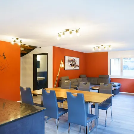 Lux Mit Sauna, 6 Personen * Gundlischwand